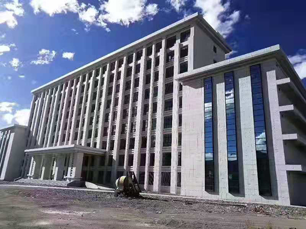 山東白麻外墻干掛工程
