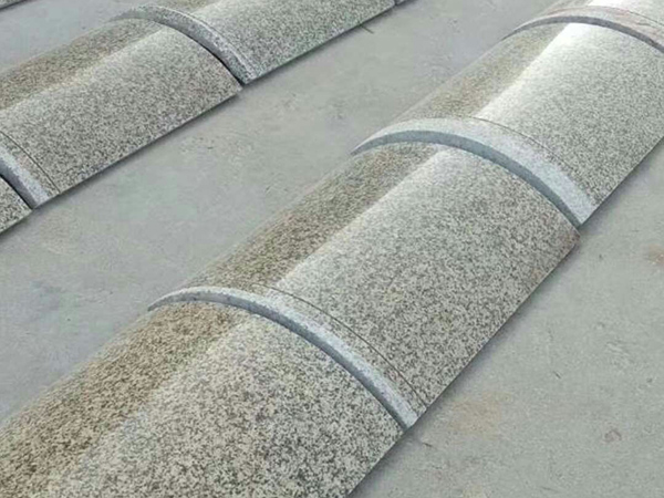 新卡麥